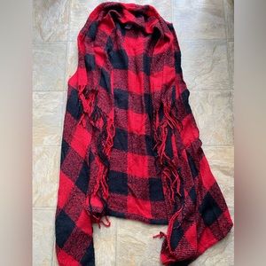 Maurices Buffalo Plaid blanket vest. One size fits most.